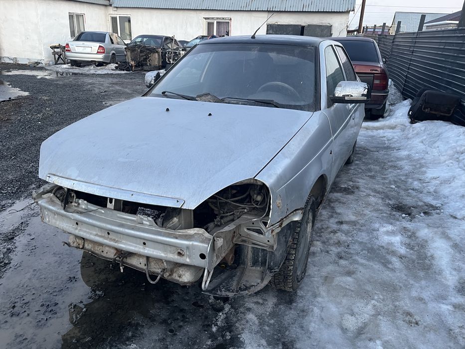 Приора на разборе 2172