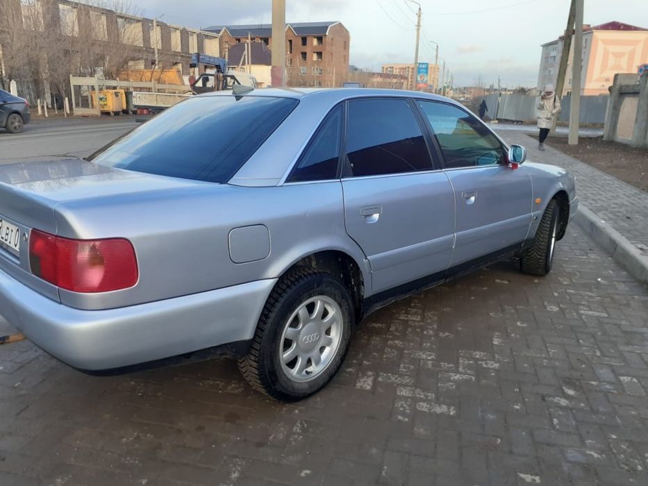 Продам ауди А6 с4