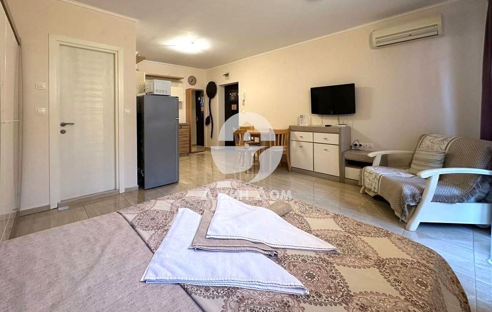 Стилен едностаен апартамент в к-с „Естебан“, гр. Несебър