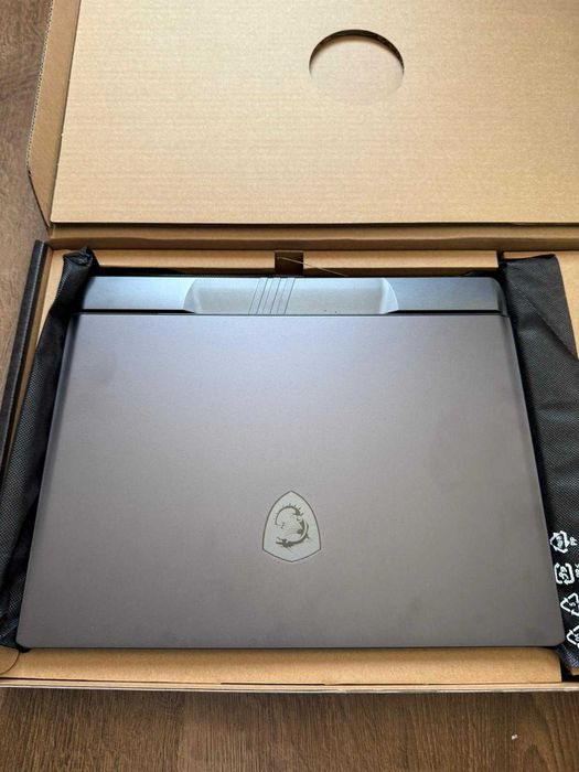 MSI Vector 16 HX AI A2XWHG