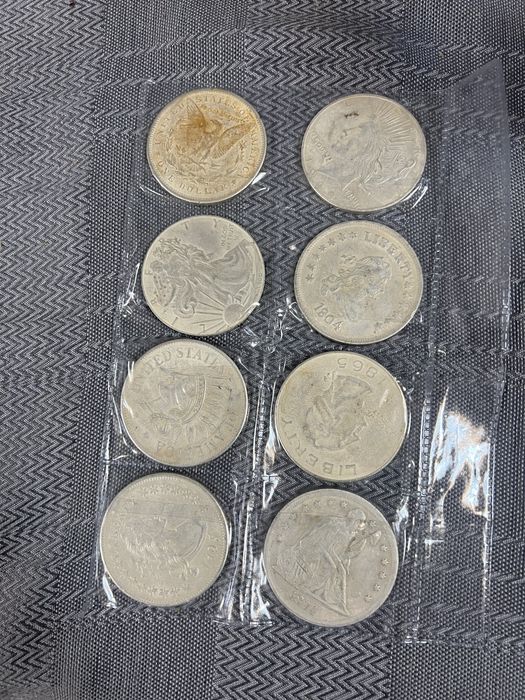 Реплика на 1 долар