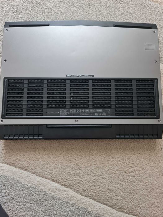 Laptop Alienware i7 -8750H gaming