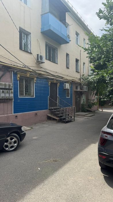 Продам офис 100 квм Байтурсынова 9 центр