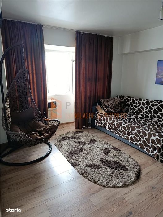 Apartament 2 camere cf 1 semidecomandat zona Unirii Sud