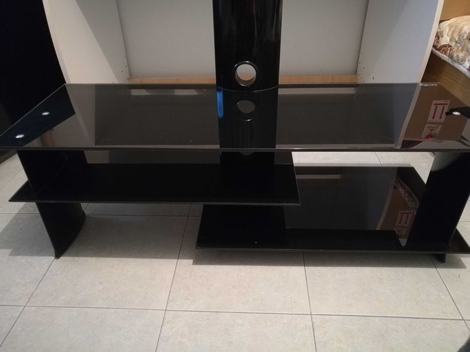 Маса за телевизор