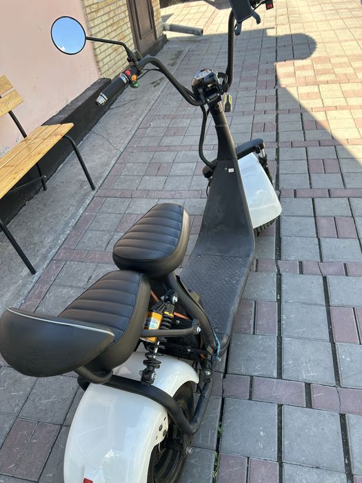 Продам электросамокат