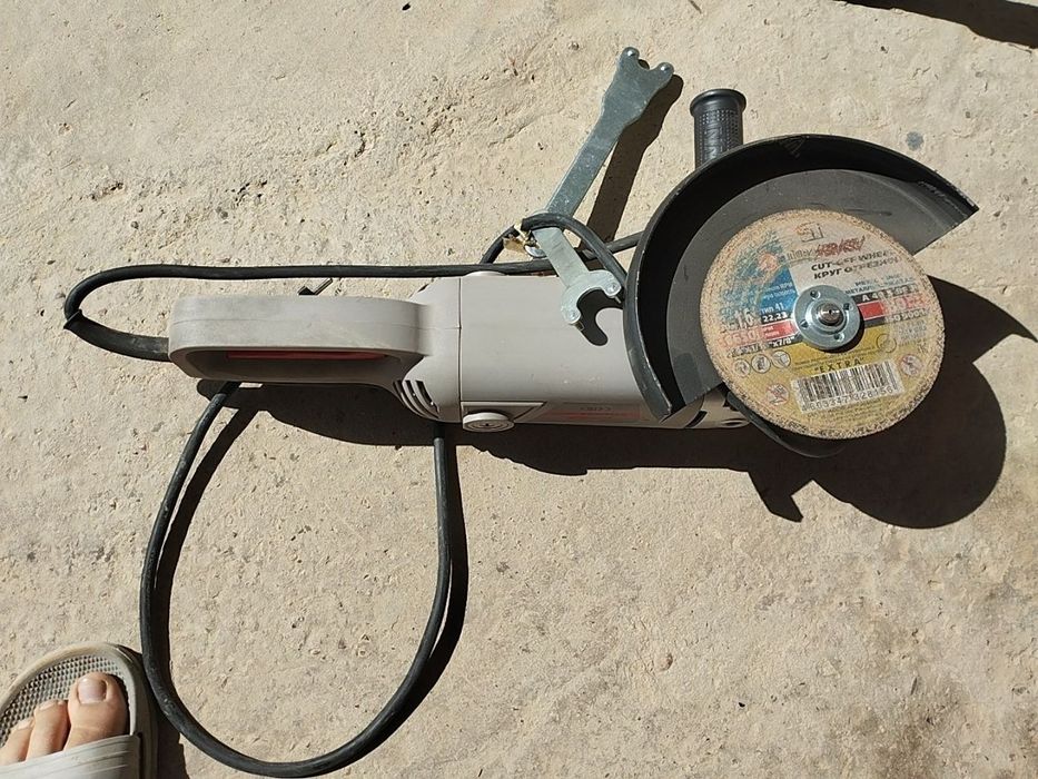 Продаются инструменты