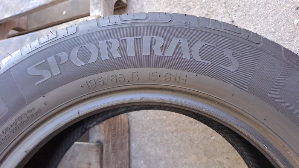 4бр. 195/65/15 Vredestein Sportrac 5: Отлични!