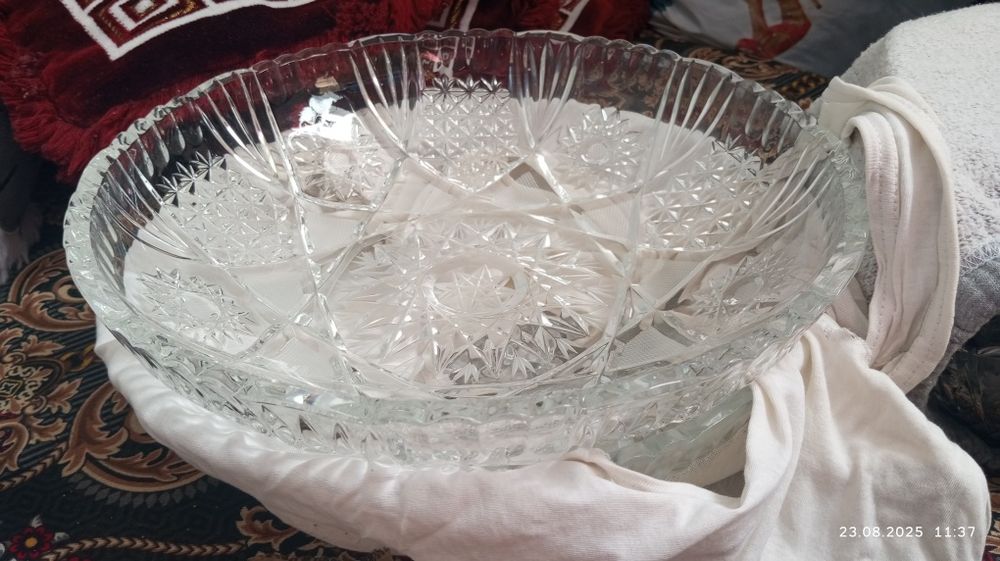Продам хрусталь новая