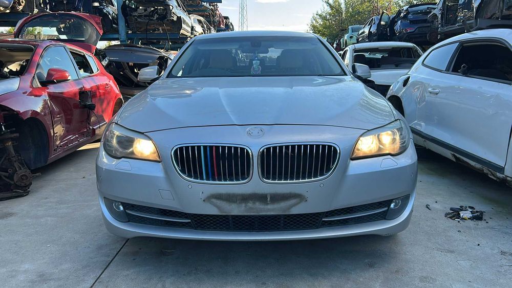 Dezmembrez BMW F10 an 2011 cod motor n47 d20 C