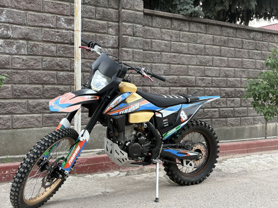 Zuumav k8 nb300.