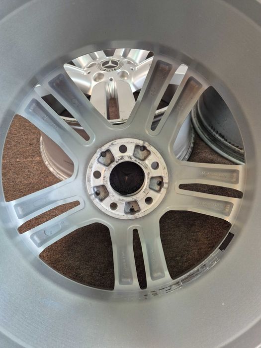 4 Jante Aliaj 5x112 20'' OEM Mercedes GLK W204 - 2 Latimi - C Class E Class S Class - 8.5J ET 45 / 9.5J ET 57 - SUPER PRET !!