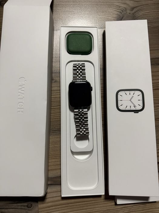 Apple watch 7, GPS, carcasa Green Aluminium 45mm