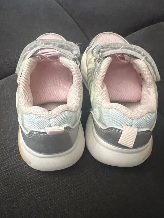 Детски спортни обувки adidas, disney, lc waikiki