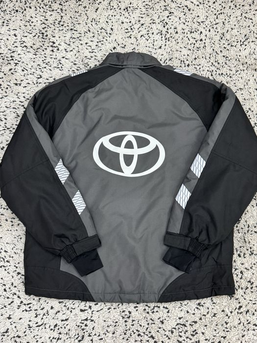 Мъжко дебело зимно яке TOYOTA . Размер XL/2XL