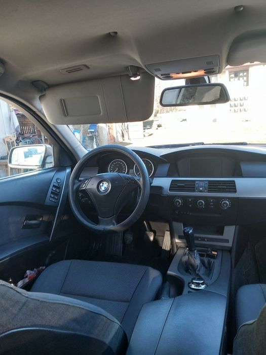 Vând Bmw e60 525d