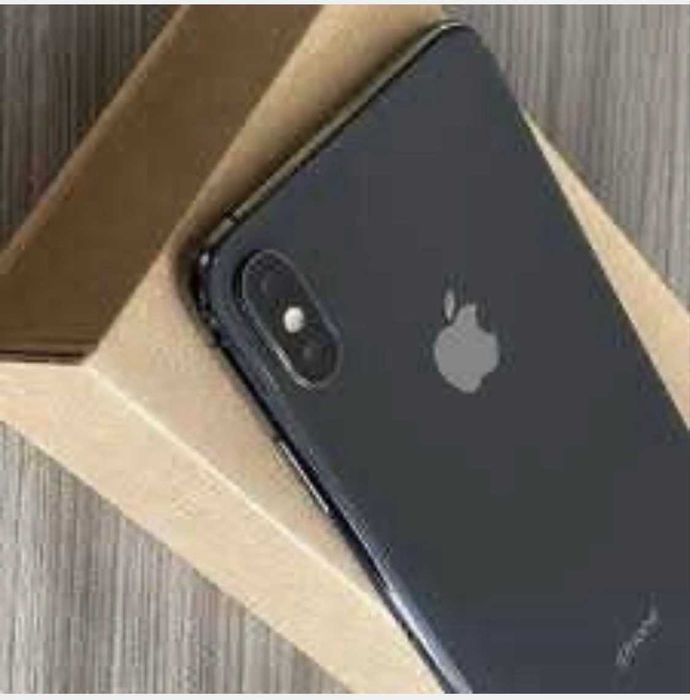 iPhone XS MAX space grey, 256Gb, stare excelentă, baterie 83%