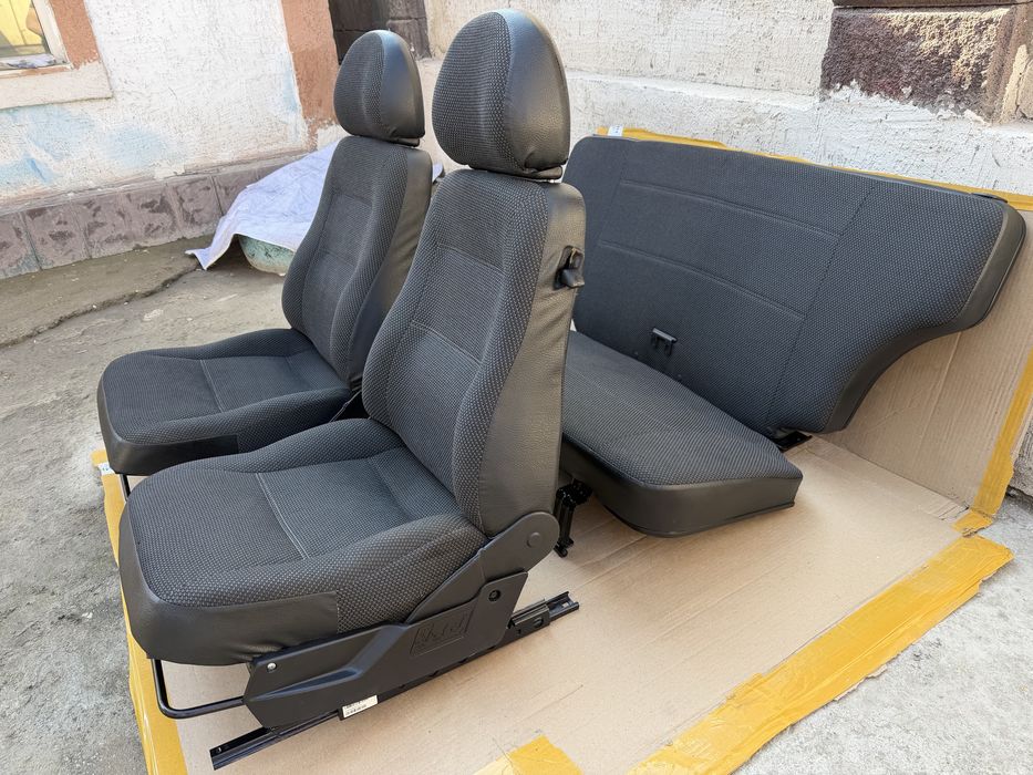 Сиденья на ниву.