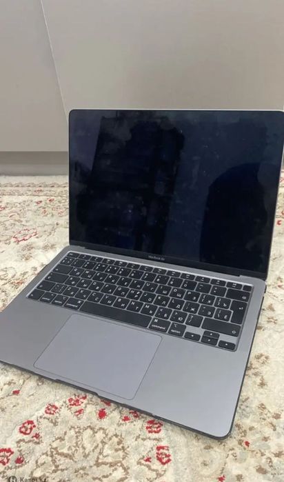 MacBook Air 2020 года