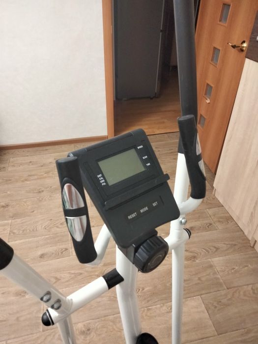 Тренажёр эллиптический