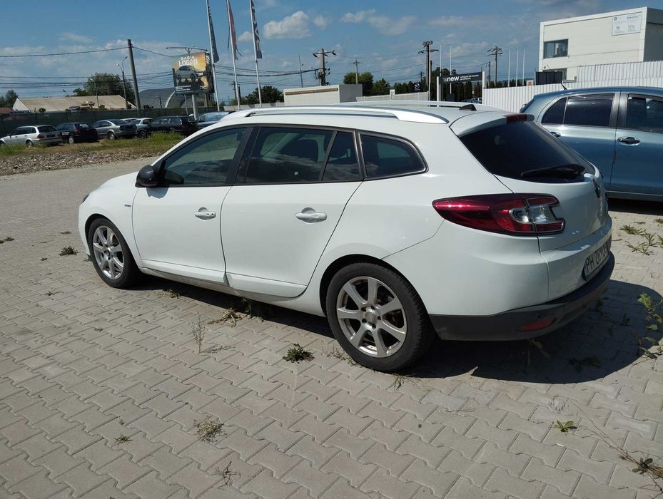 Vând megane3 , motor 1,5 dci 110cp,proprietar,an fab 2012 luna 11