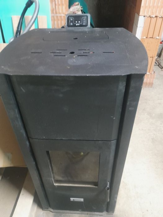 Печка камина пелети burnit