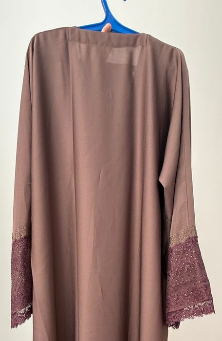 Платье новое  легкое