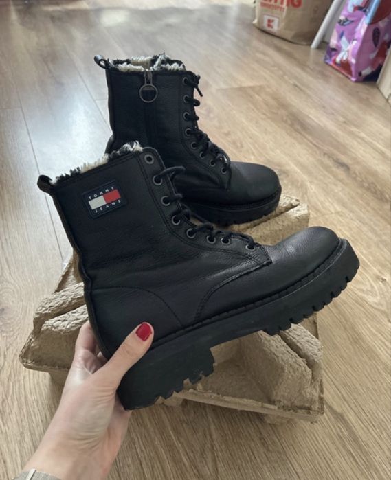 Bocanci femei Tommy Hilfiger