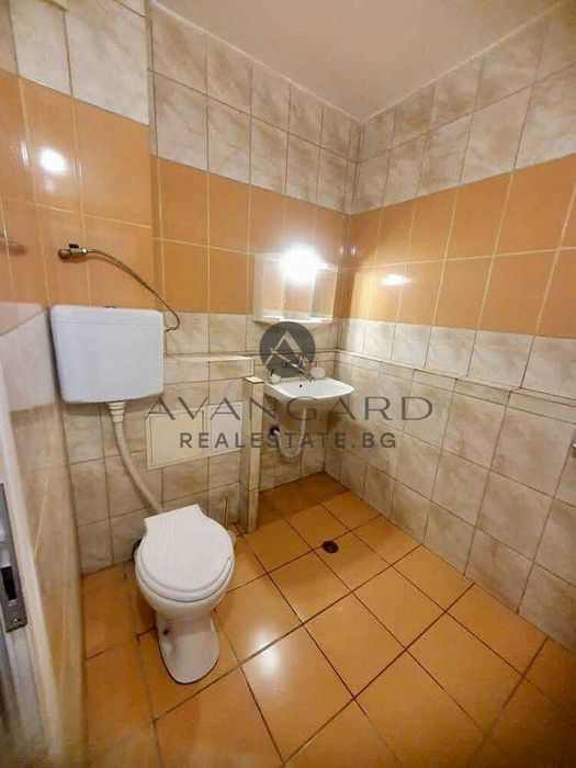 Продава се Двустаен апартамент в Пловдив, Кършияка - 60 кв.м за 1012 €/кв.м - Снимка #7