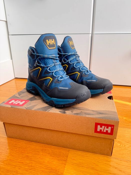 Helly Hansen ботуши 38