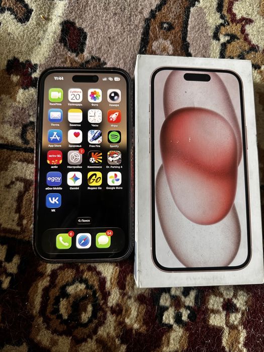 Iphone 15 128/88%