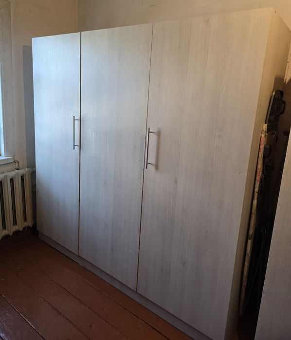 Продам шкаф 180*180