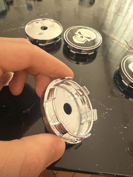 Капачки и стикери за джанти