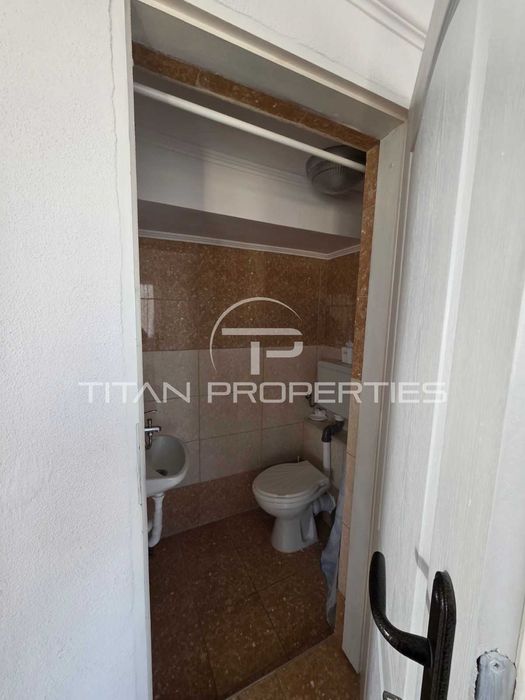 Двуетажна къща в Цигов чарк