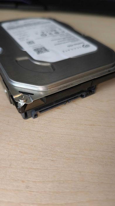 Жесткий диск Seagate 1 tb