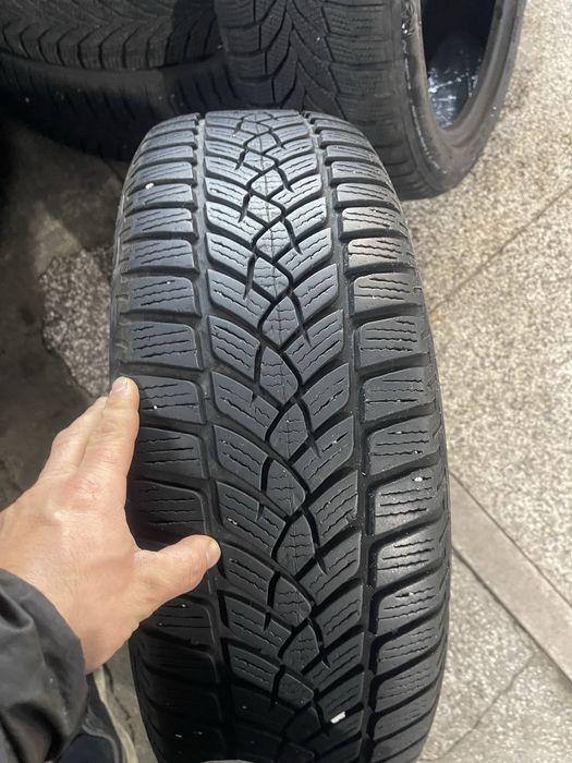 Зимни гуми 215 65 16 FUlDA