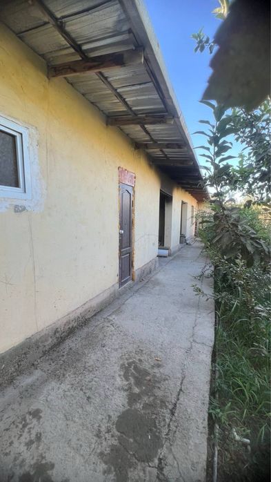 Нарпай центрда 7 сотихли 5 хонали котедж