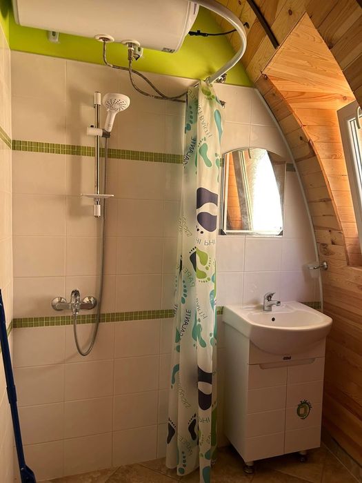 Продават се куполни бунгала