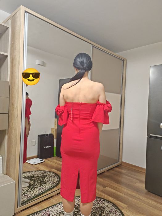 Rochie Trendyol roșie cu detalii