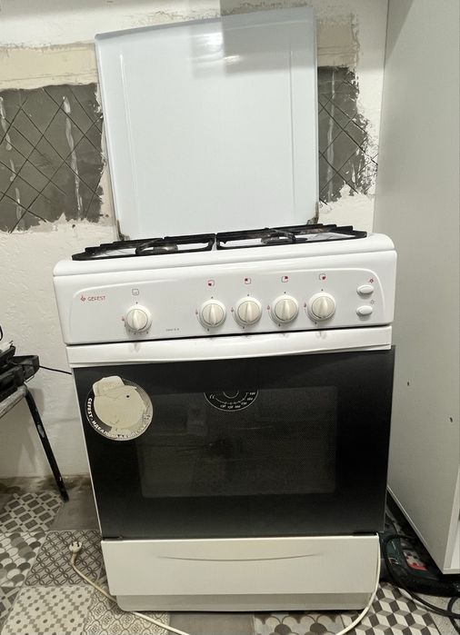 Продам газ плиту б/у