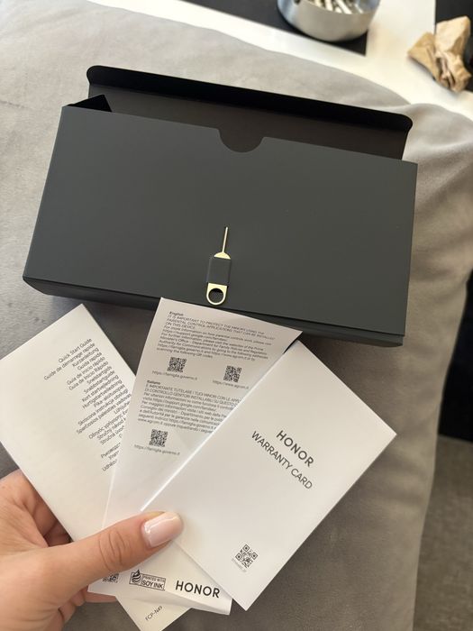 Honor magic V3 в гаранция