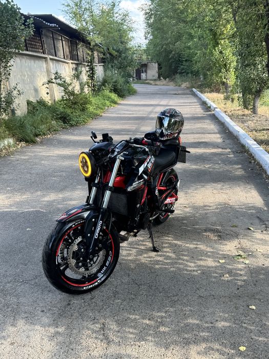 Мотоцикл CF MOTO 650nk