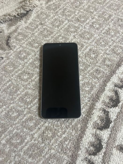 Samsung S25 продается