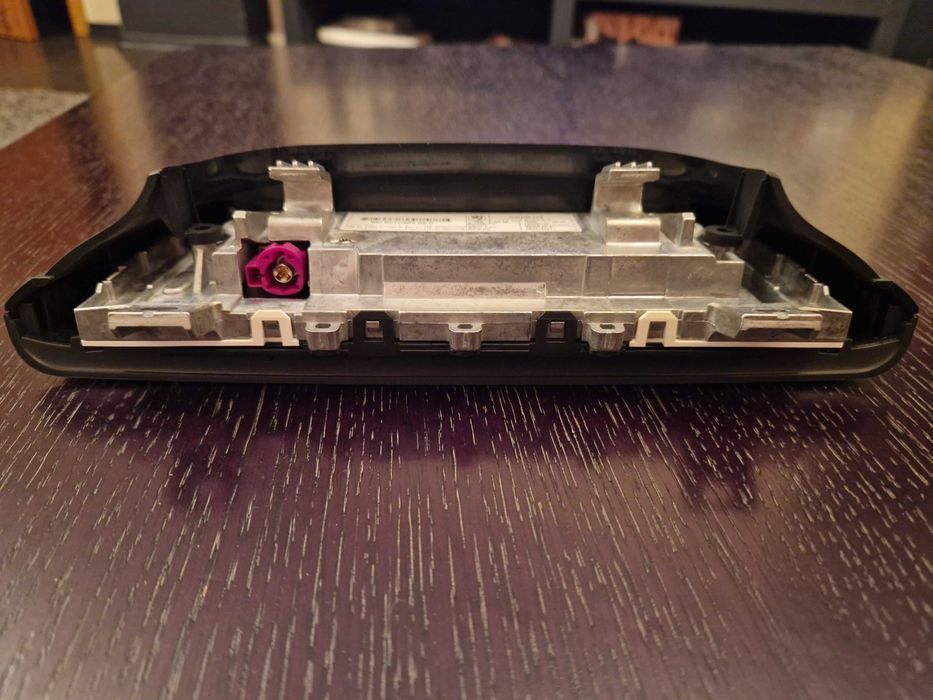 Мултимедия за BMW F30