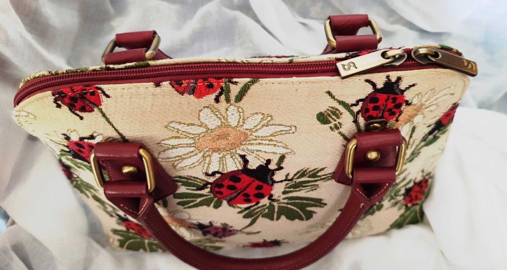 Geantă  damă SIGNARE