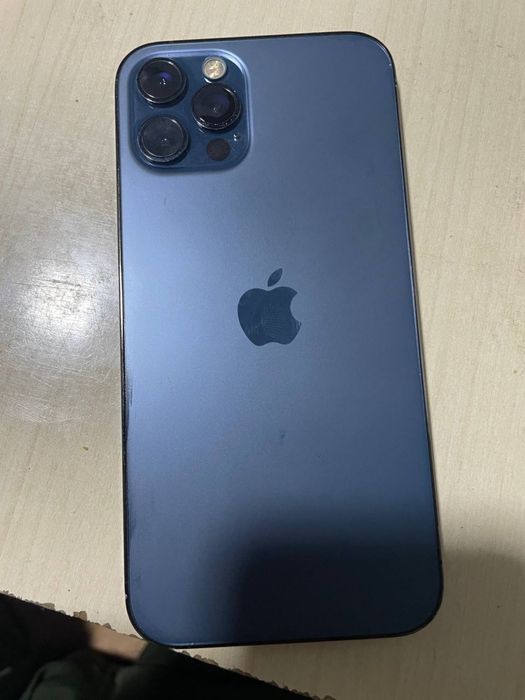 Iphone 12 pro ….