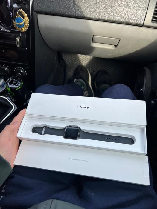 продам apple watch serise 3 42 мм