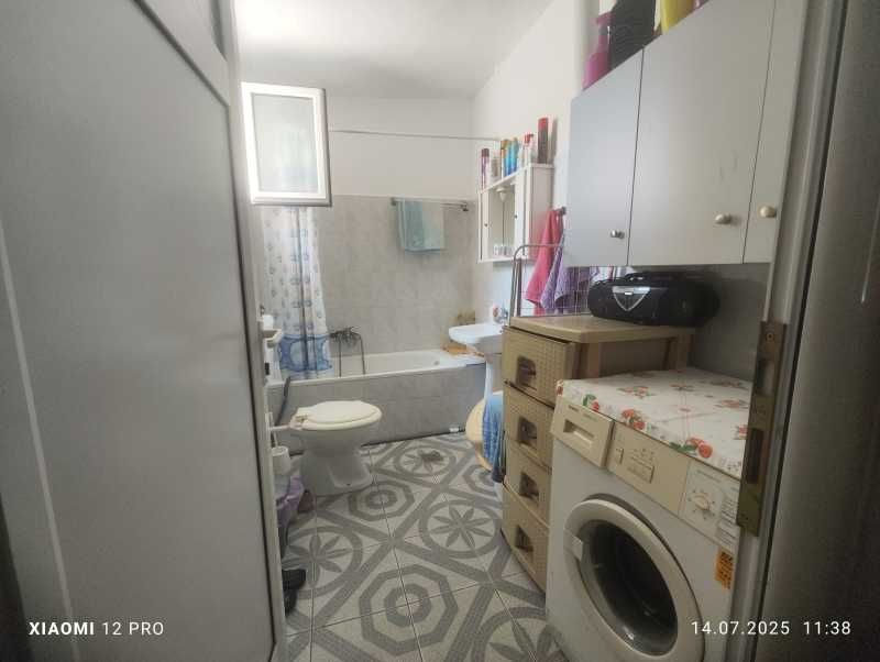 Самостоятелна къща в Паралия Каряни