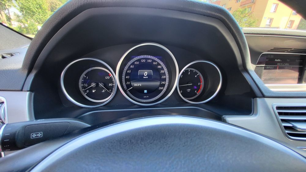 MERCEDES-BENZ E-Class 2014 — imagine 4