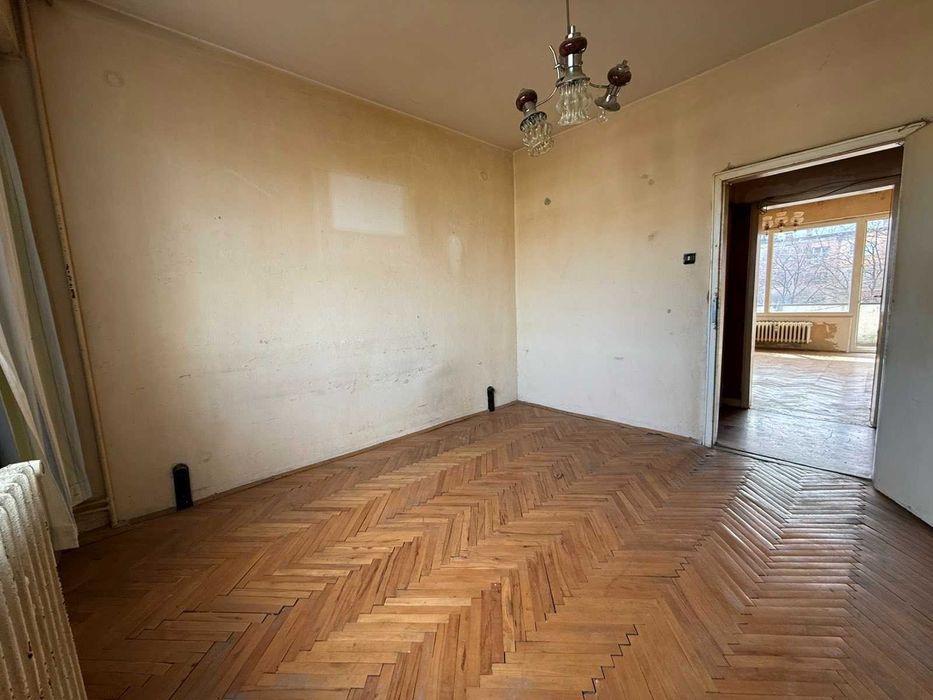 Продава се Двустаен апартамент в София, Гоце Делчев - 60 кв.м за 1607 €/кв.м - Снимка #2